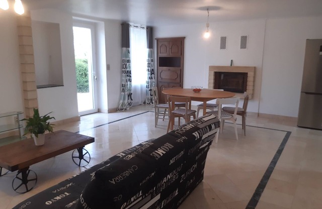 La Maison-Gîte-Family-Ensuite with Shower-Garden view