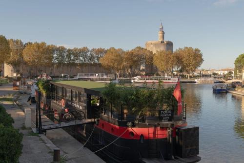 LA PENICHE - Bed And Bicycle - Aigues Mortes