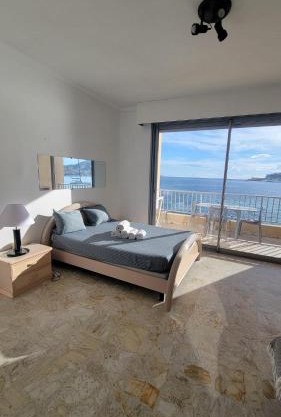 La plage à vos pieds, magnifique vue sur Ajaccio, pour 2 personnes