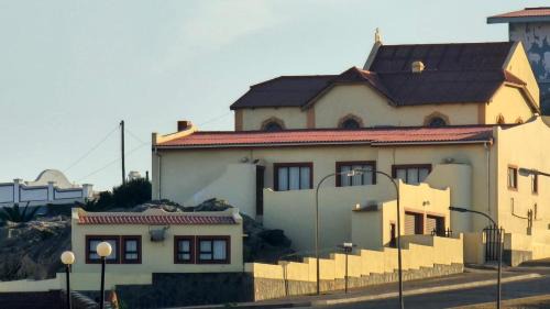 La Roca Self Catering & Accommodation