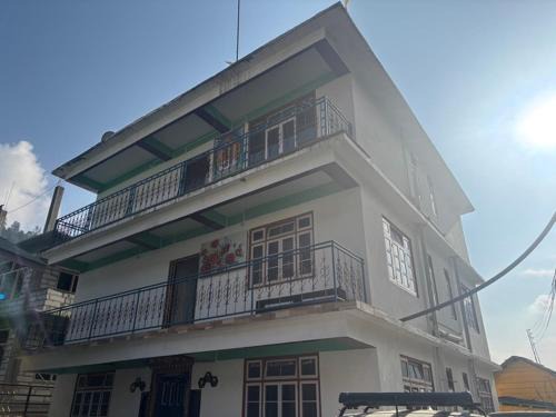 Lachung Comfotel by Rare Himalayas