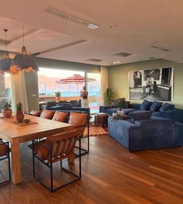 Lady Balfour by Villa Balfour Eilat