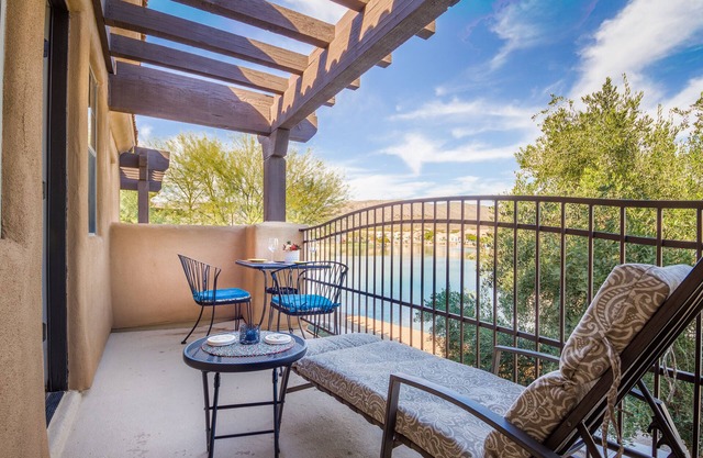 LAKE FRONT Condo at Toscana Lakeside Community!