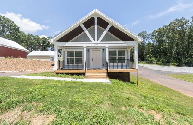 Lake Hartwell Cabins-15 Minutes to Clemson-Near Green Pond Landing