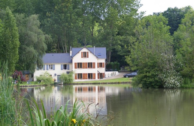 Lake House France