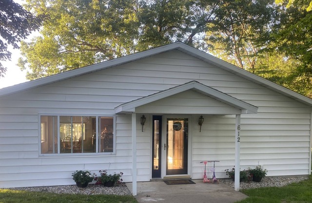 Lake House on all sports lake!