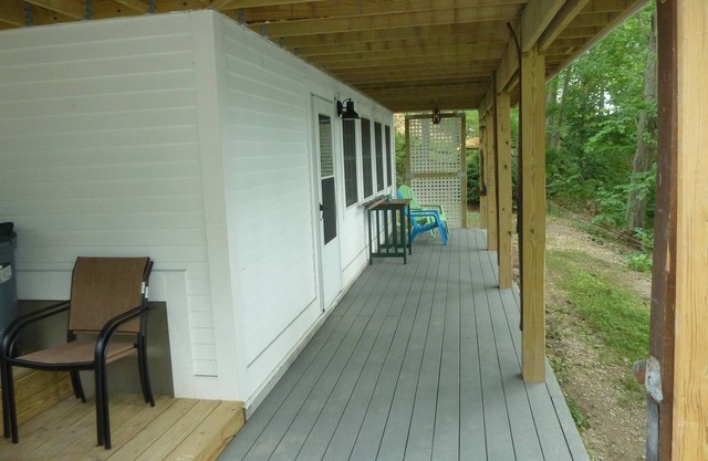 Lakefront Home w/spectacular lake/mountain views