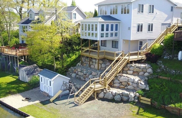 Lakefront Home w/Sunset Views. New to Rental Market! Pontoon Rental Available.