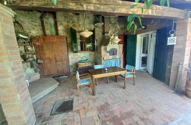 Lalla House