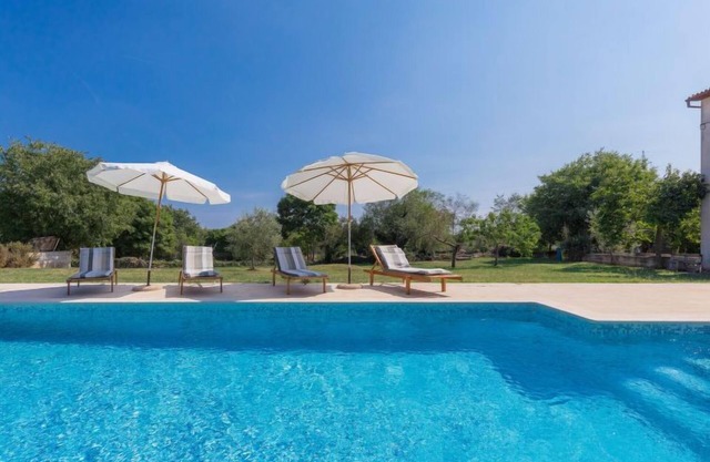 Lancin (RCA452) by Interhome