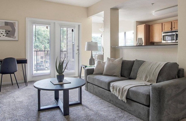 Landing | Incredible 1BD, Clubhouse, Courtyard