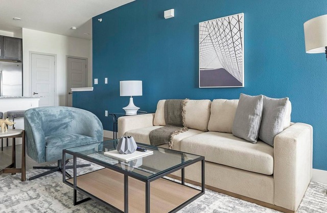 Landing | Modern 1BD, Pool, Gym