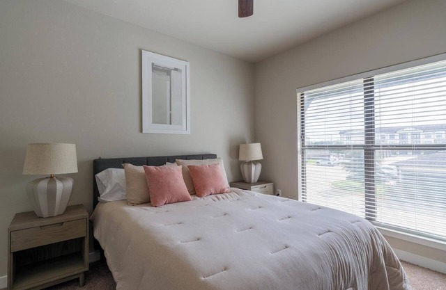 Landing | Spectacular 1BD, Gym, Pool
