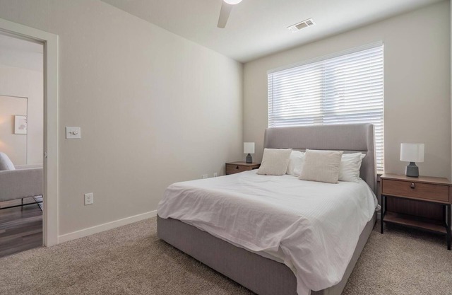 Landing | Stunning 1BD, Clubhouse, Pool