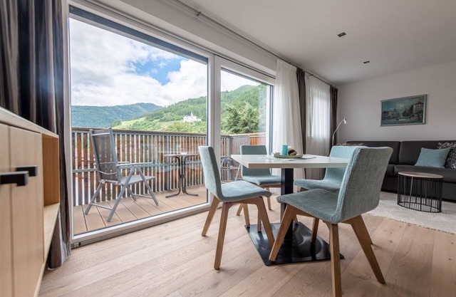 Lapis Monti - Apartments & Suites