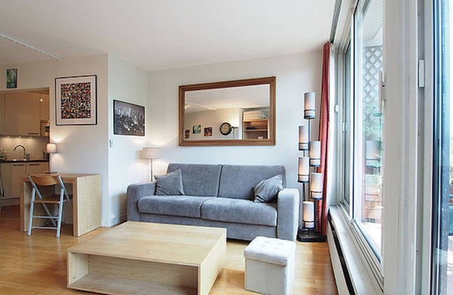 Large, bright, quiet studio