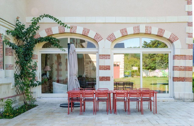 Large family home 15 p. between Azay and Chinon