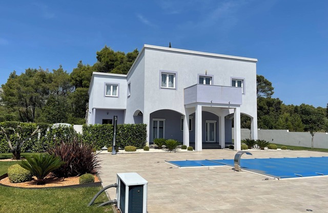 Large house with swimming pool