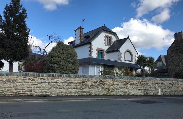 Large house in the center of Lannion