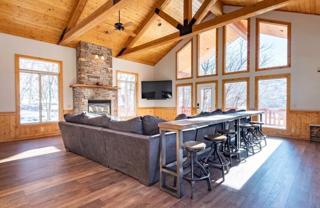Large Nordic Valley Home w/ Private Hot Tub