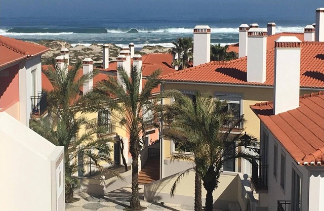 Large Penthouse in Praia el Rey Golf resort with stunning sea view