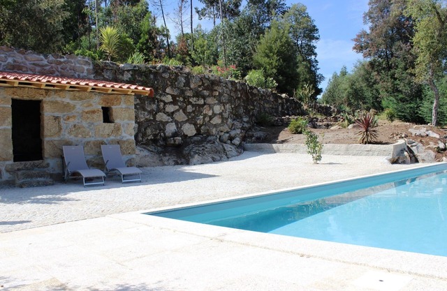 Large renovated country house in Tondela