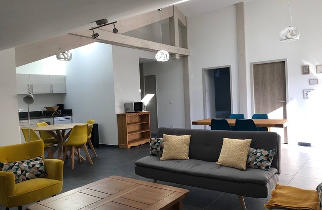 Large T3 2 steps from Thyez and Cluses lakes