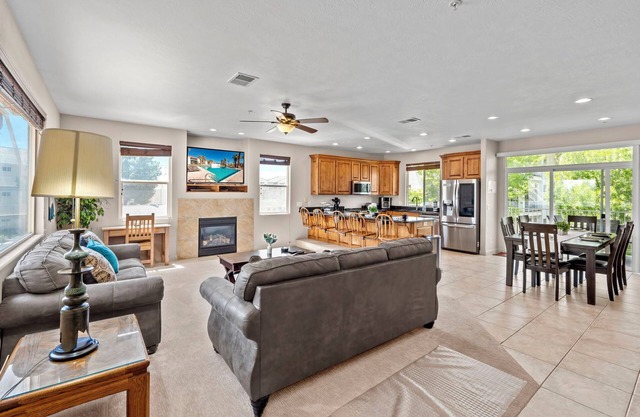 Las Palmas Resort 1805 | Resort Access in St George