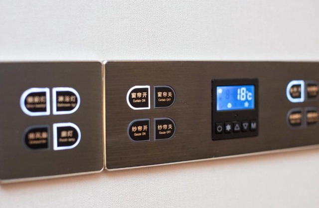 Lavande Hotel Chongqing West Station Baguo Cheng