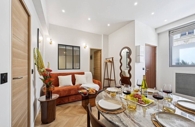 Lavie Maison : AC Hot Tub