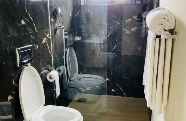 Lavish 2br apartment riverside