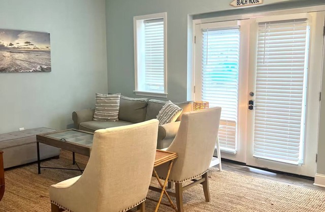 LBI Surf Oasis- One bedroom renovated condo