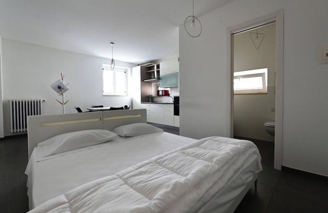 Le Case di Emma - One Bedroom Apartment, Sleeps 3