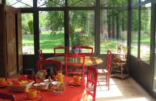 Le Clos de la Roche is located 19kms south of Rennes, Chambre Champêtre