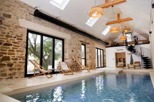 LE DOMAINE DE SOANI - Piscine intérieure, Jacuzzis & Sauna ADULT ONLY