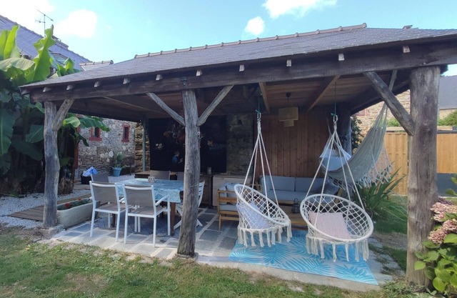 Le gîte de Merlin Charming cottage in the countryside, 15' from St Malo