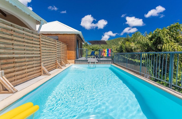 Le Kiosque Duplex de 45 m2 Avec Terrasses sur 2 Niveaux Dans Lotissement Calme