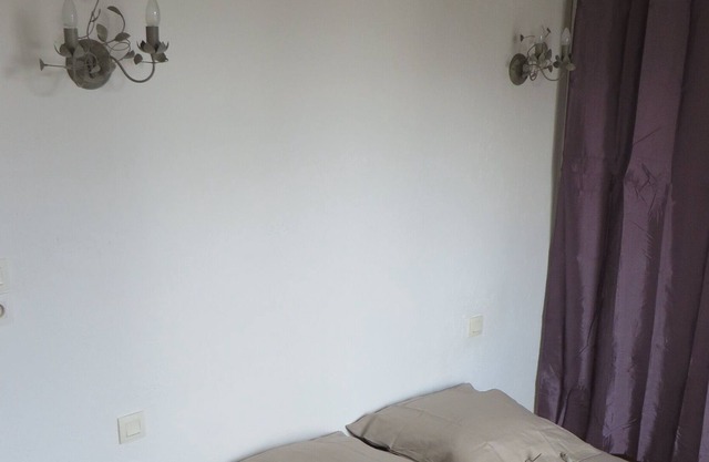 Le Magnolia: 2 rooms with private garage and access to the shaded garden