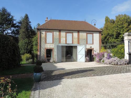 Le Numéro 1, maisonnette en Puisaye