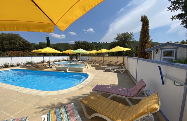 Le Petit Paradis Provençal (Cigales 2)