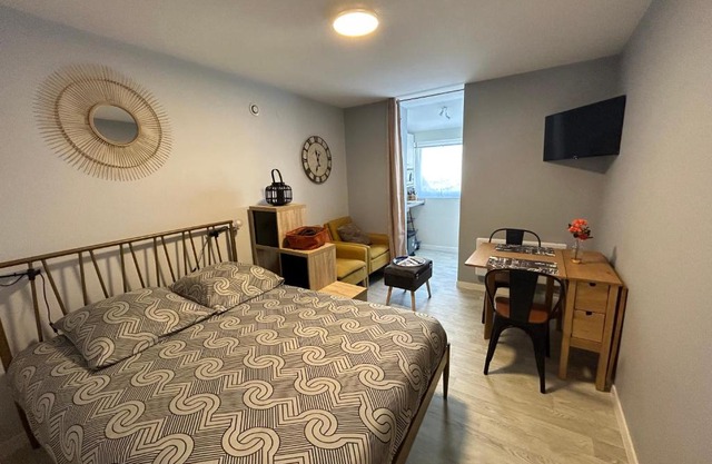 Le petit Kiosque - Terrasse Parking & Local vélo