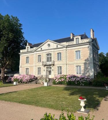 Le Petit Serrant - maison d'hôtes d'exception