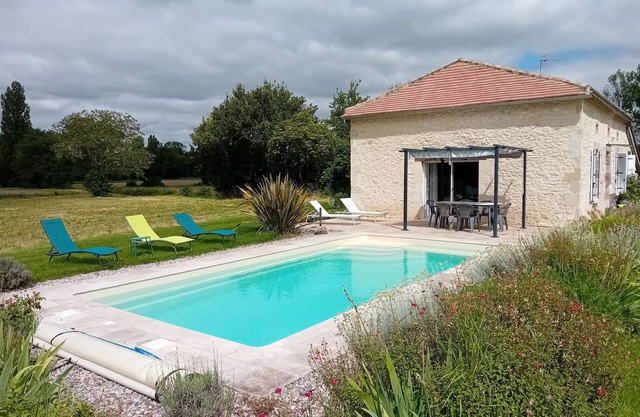 Le Saint SIB, country cottage for 6 people