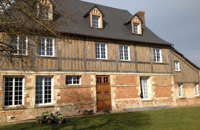 Le Saint Aubin- Maison d hôtes dans ce monastère du 16 siècle