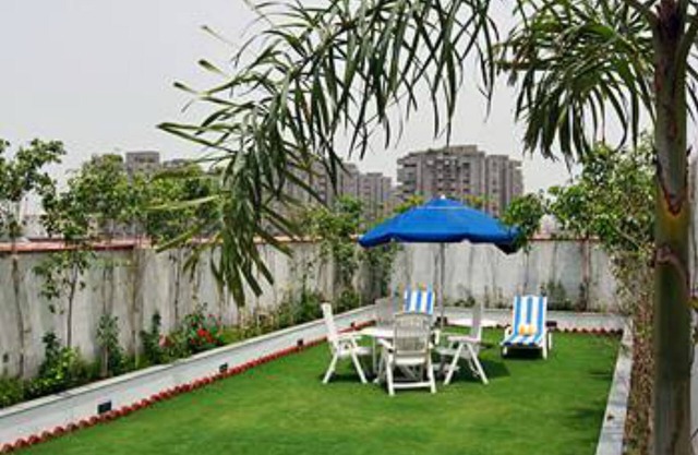 Lemon Tree Hotel, East Delhi Mall, Kaushambi