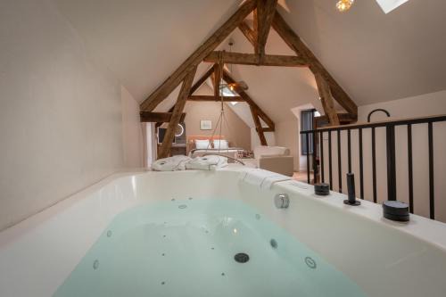 Les Écuries de Juranville