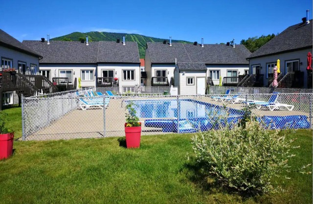 Les Condos de la Montagne 1