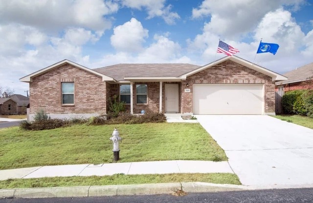 Liberty House 4BR/2 Bath Lackland