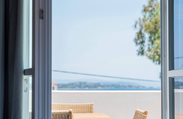 Liberty Suites Spetses