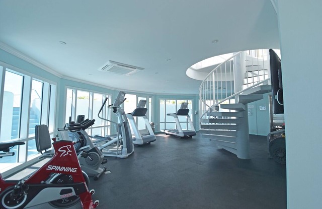 ⛱️LightHouse by IRE Vacations - Beautiful 2 Bdr Condo overlooking the Ocean